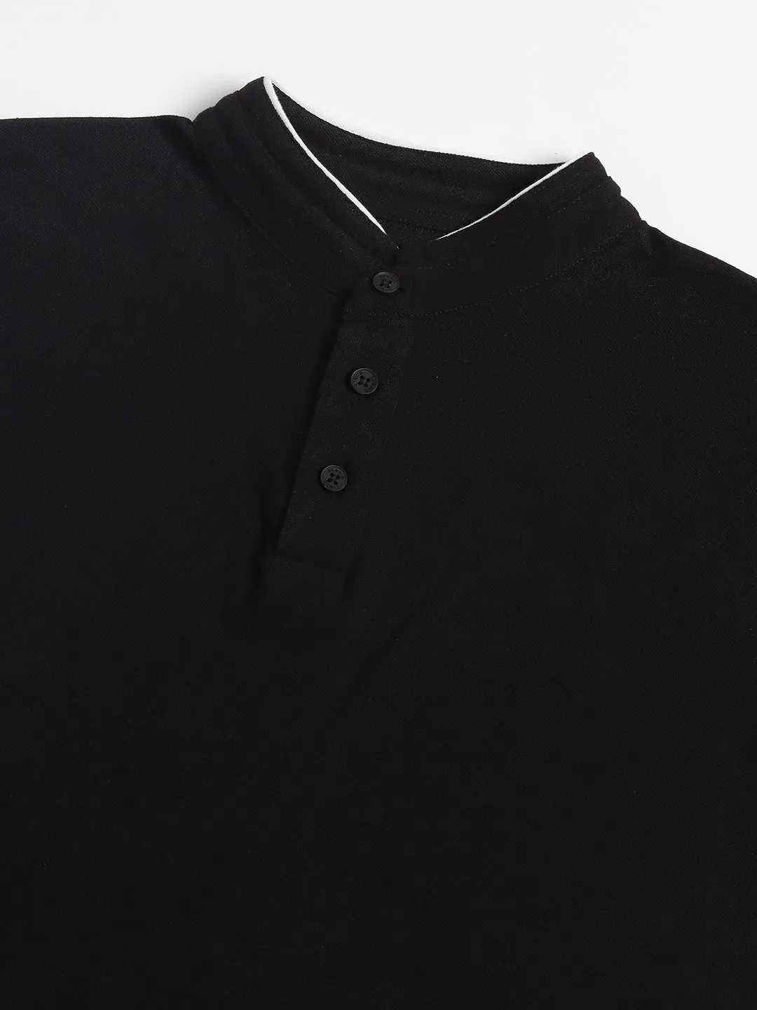 Men's Solid  Black Polo Collar T-shirt