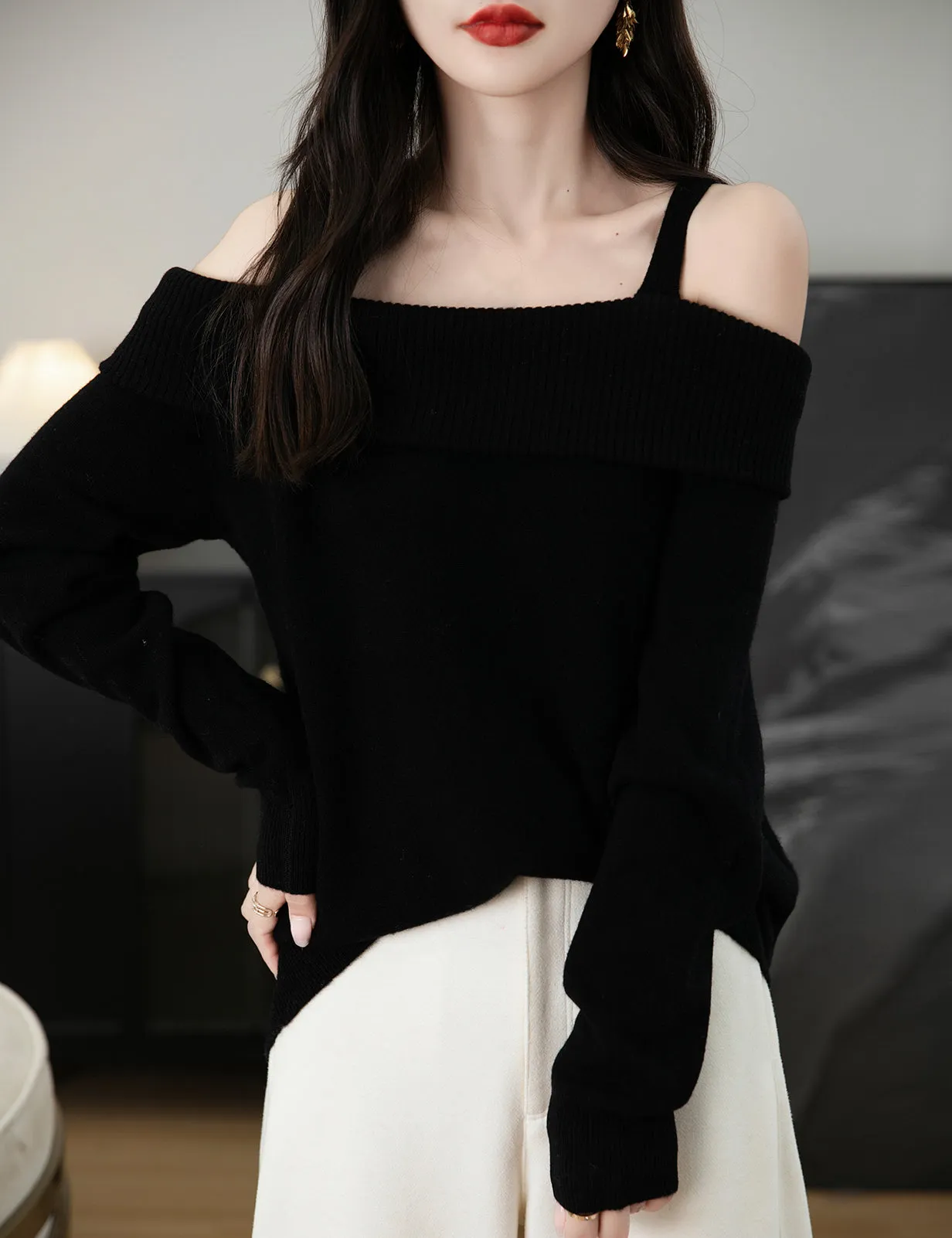 Nicole Woman Off Shoulder Long Sleeve Sweater