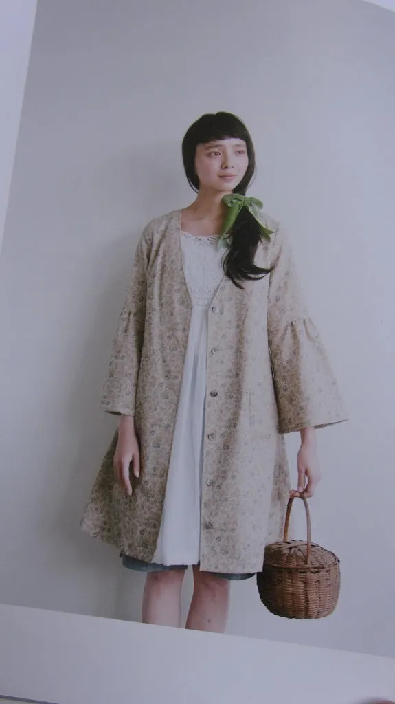 Stylish Dress Book Vol.4